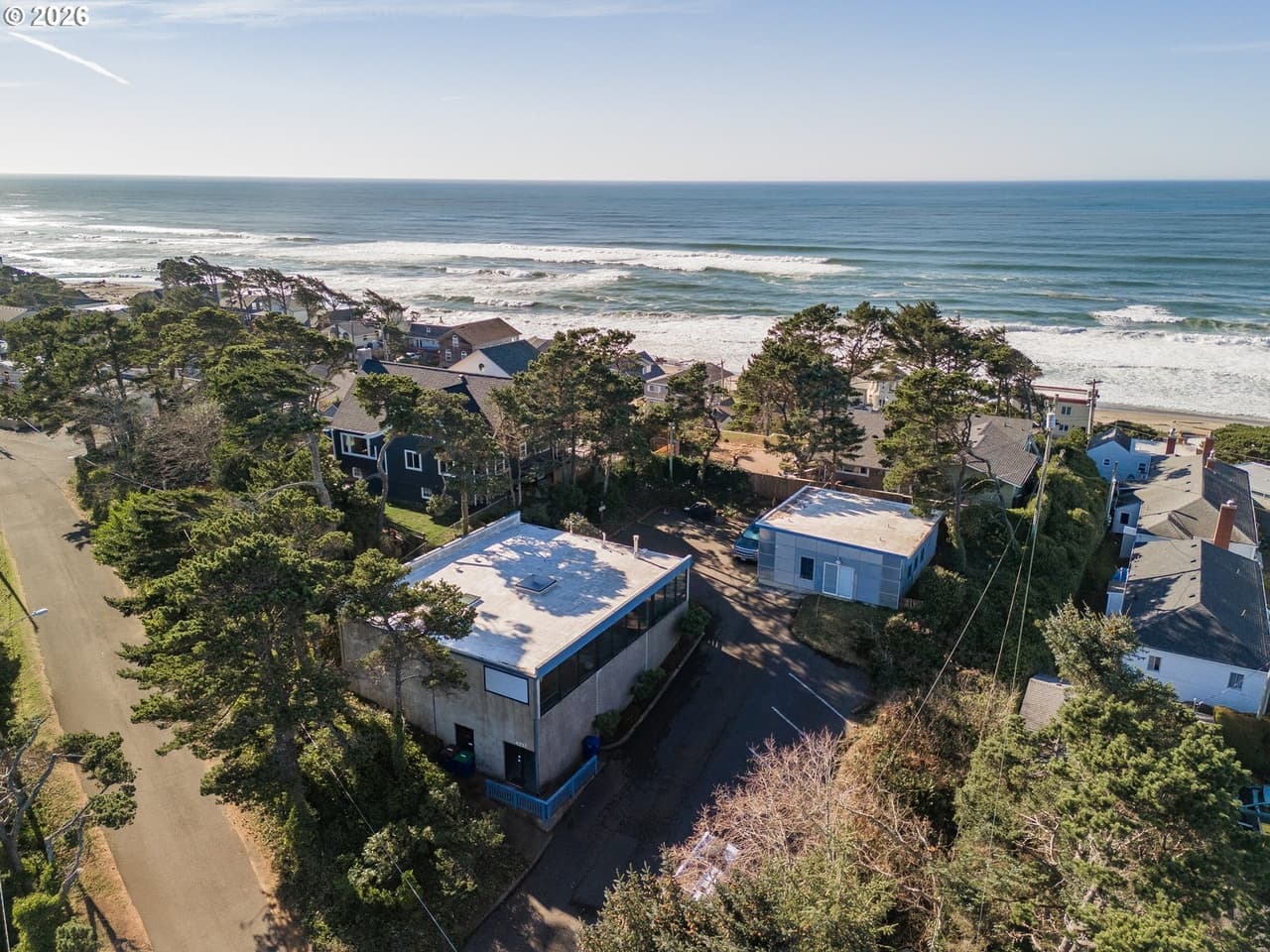 4333 SW Coast Ave, Lincoln City, OR 97367 — listing photo