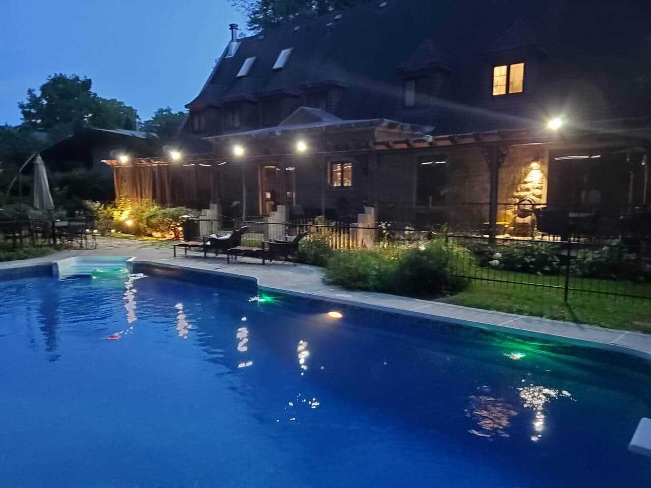 Riverfront estate on Rue Olivier 3